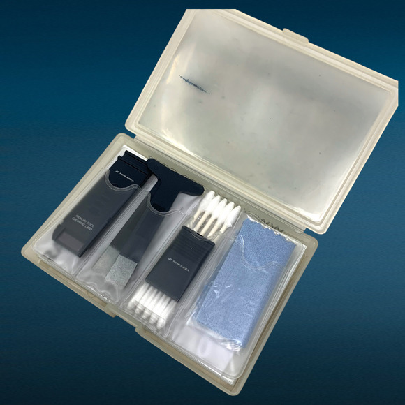 NEW Norazza Digital Memory Card Slot Cleaning Kit for MMC/SD Boxed - Picture 1 of 4